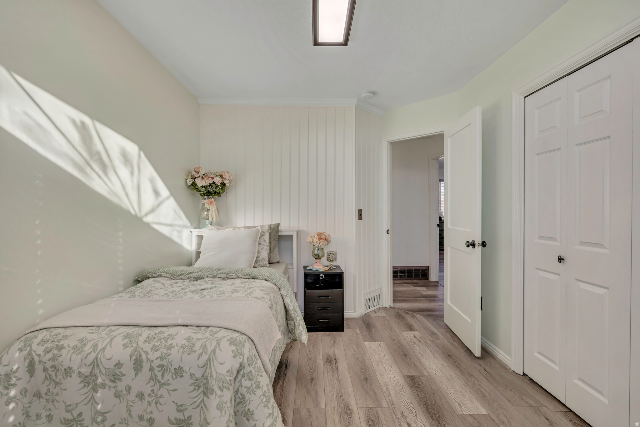 WOOD CREEK # 5 - Residential