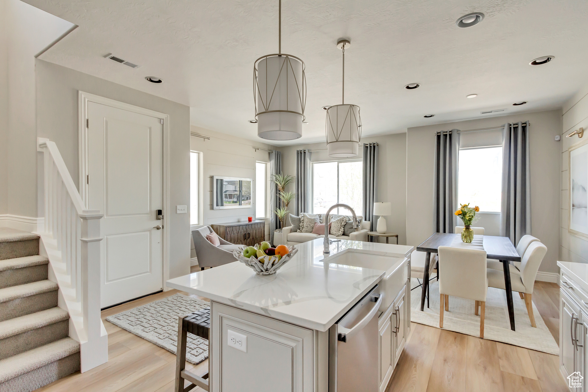 HARMONY PLACE - Residential