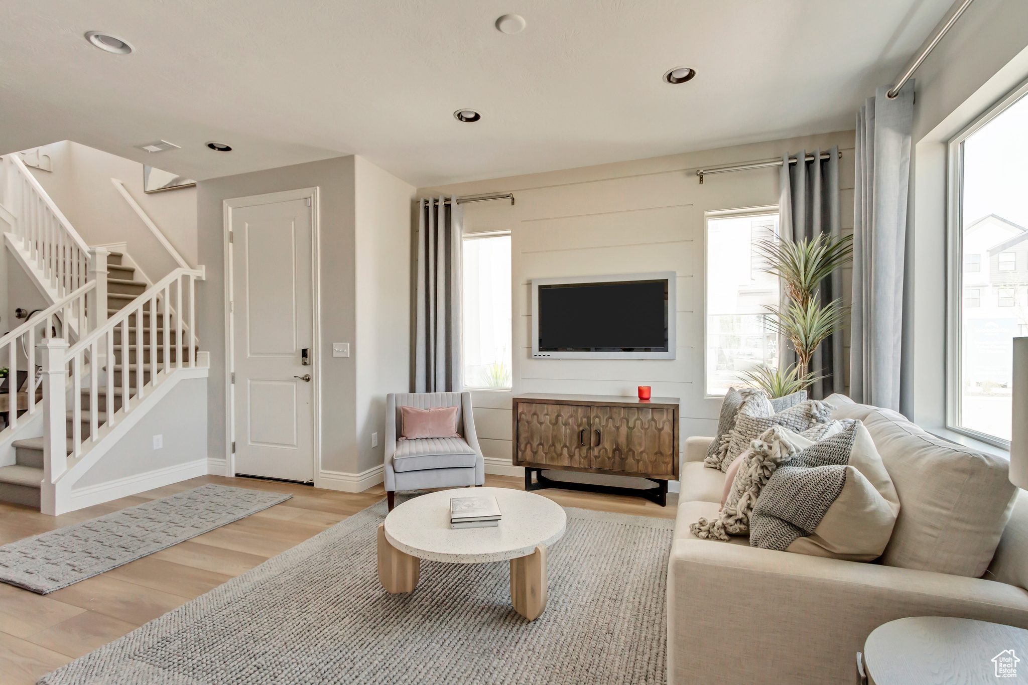 HARMONY PLACE - Residential