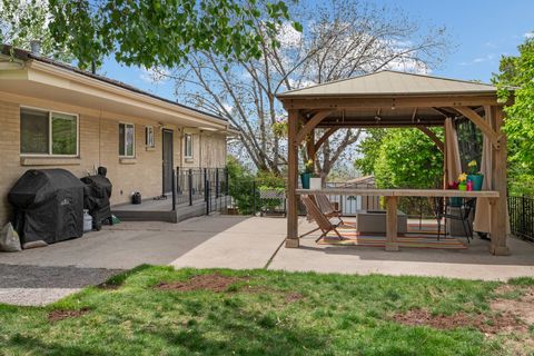 Tiny photo for 3065 E 4550 S, Holladay, UT 84117 (MLS # 2152796)