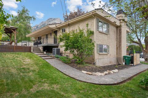 Tiny photo for 3065 E 4550 S, Holladay, UT 84117 (MLS # 2152796)