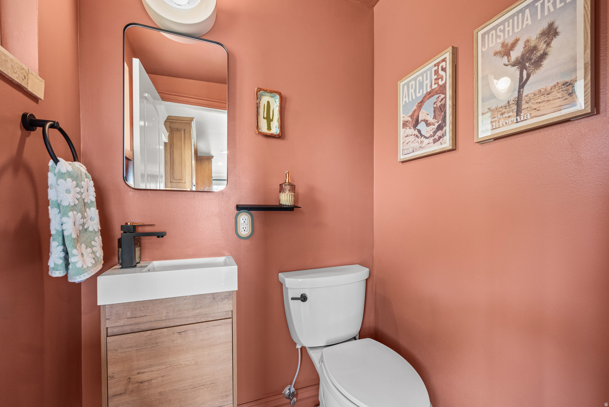 HOLLADAY HILLS - Residential