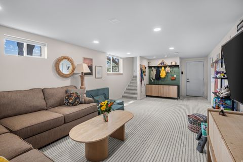 Tiny photo for 3065 E 4550 S, Holladay, UT 84117 (MLS # 2152796)