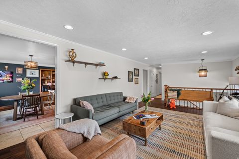 Tiny photo for 3065 E 4550 S, Holladay, UT 84117 (MLS # 2152796)