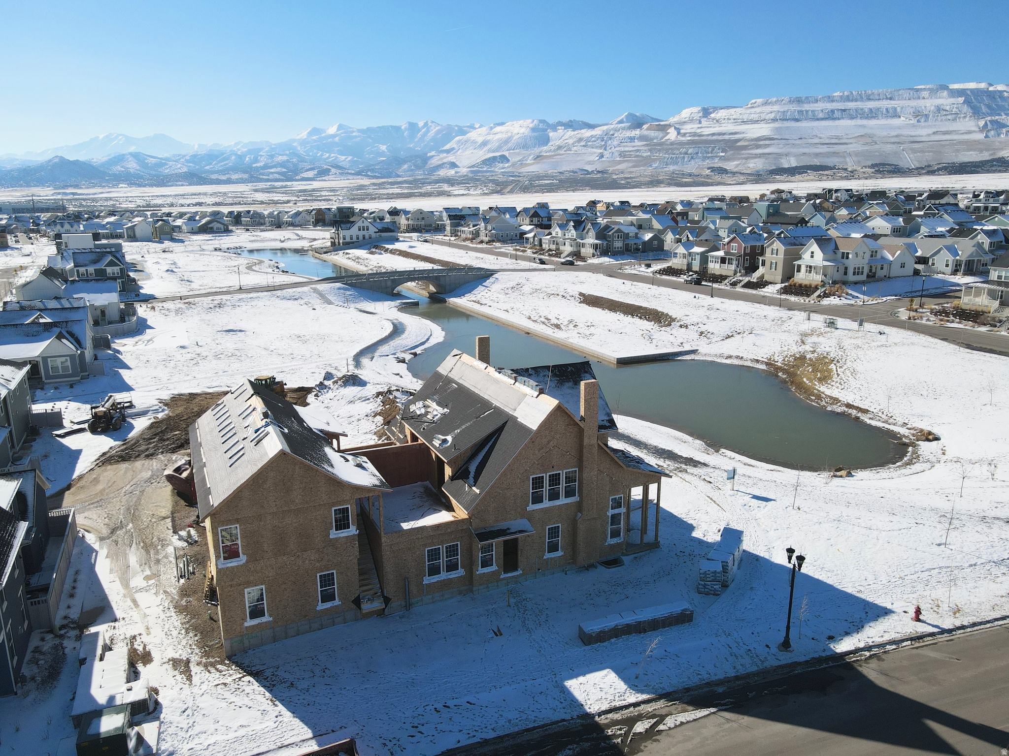 DAYBREAK - Residential Income