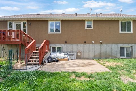 Tiny photo for 1579 S 910 W, Payson, UT 84651 (MLS # 2126301)