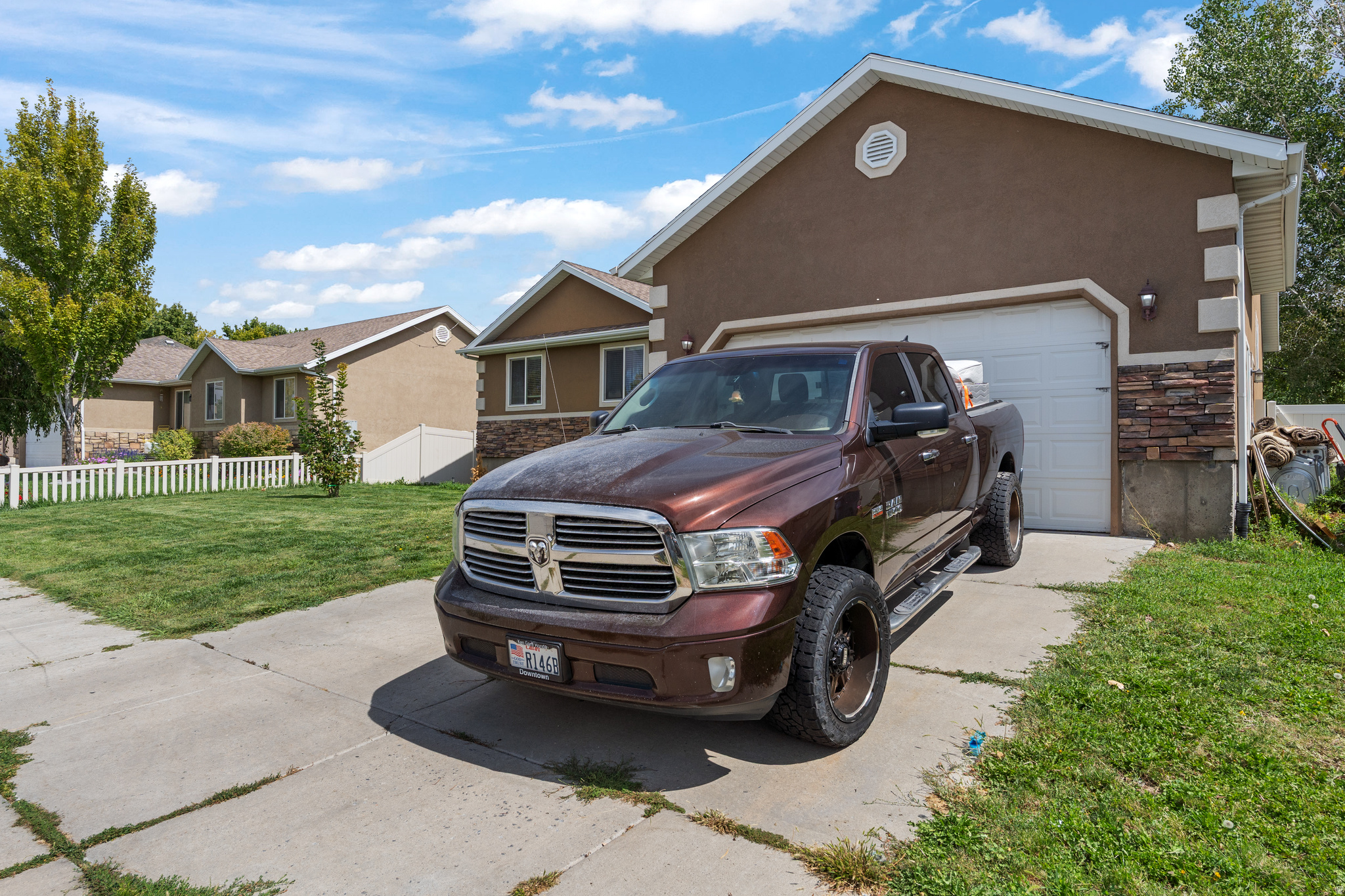 THE MAPLES AT BROOKS - Residential