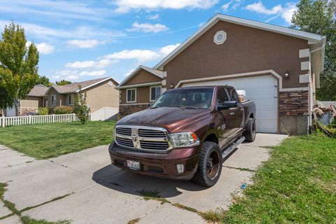 Tiny photo for 1579 S 910 W, Payson, UT 84651 (MLS # 2126301)