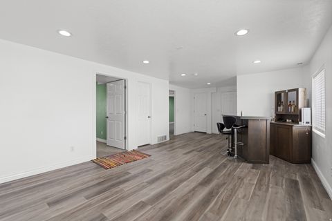 Tiny photo for 1579 S 910 W, Payson, UT 84651 (MLS # 2126301)