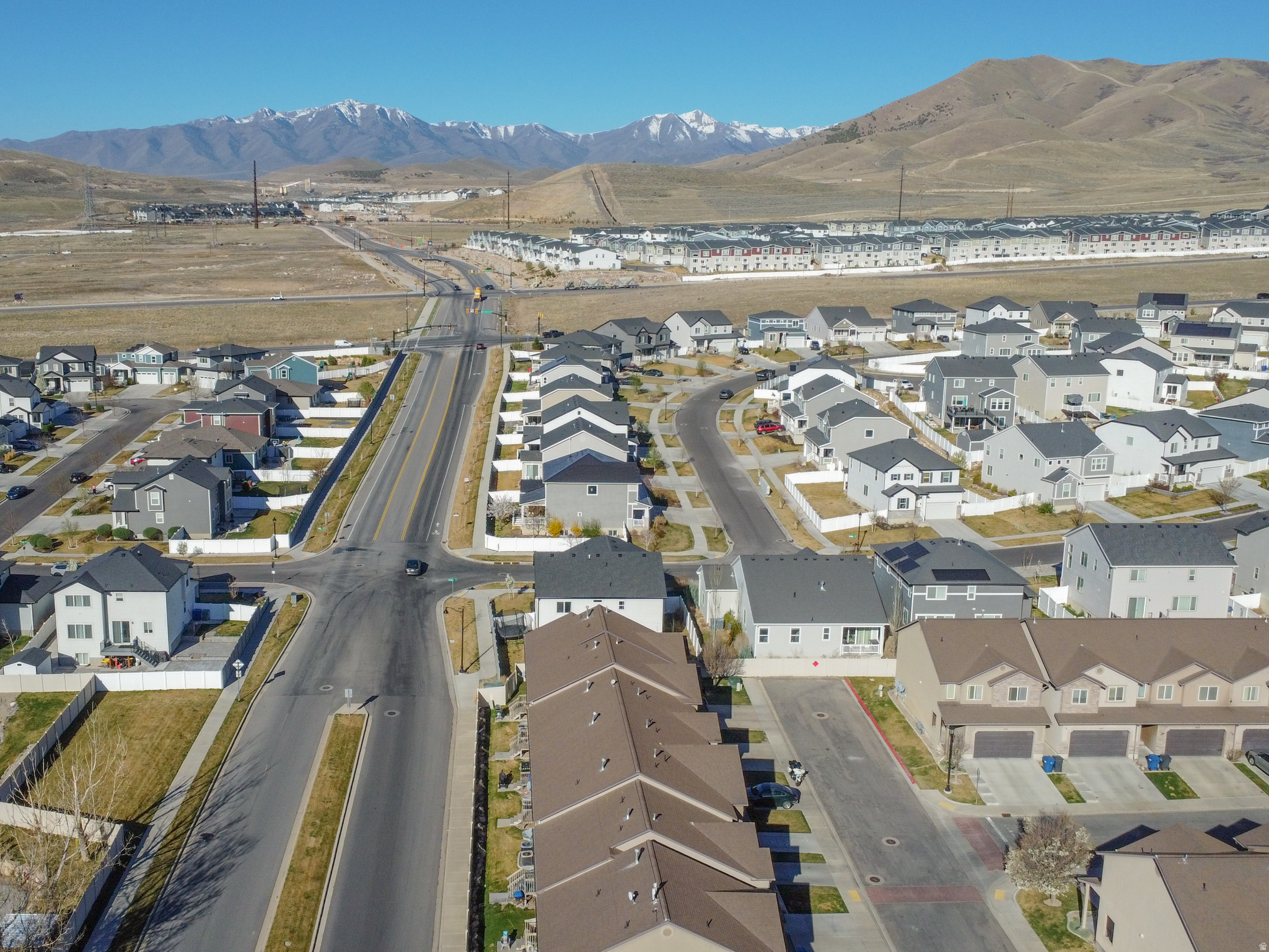 SARATOGA CHASE - Residential