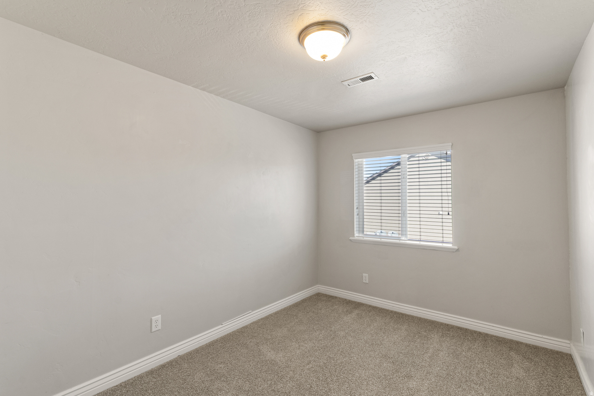 SARATOGA CHASE - Residential