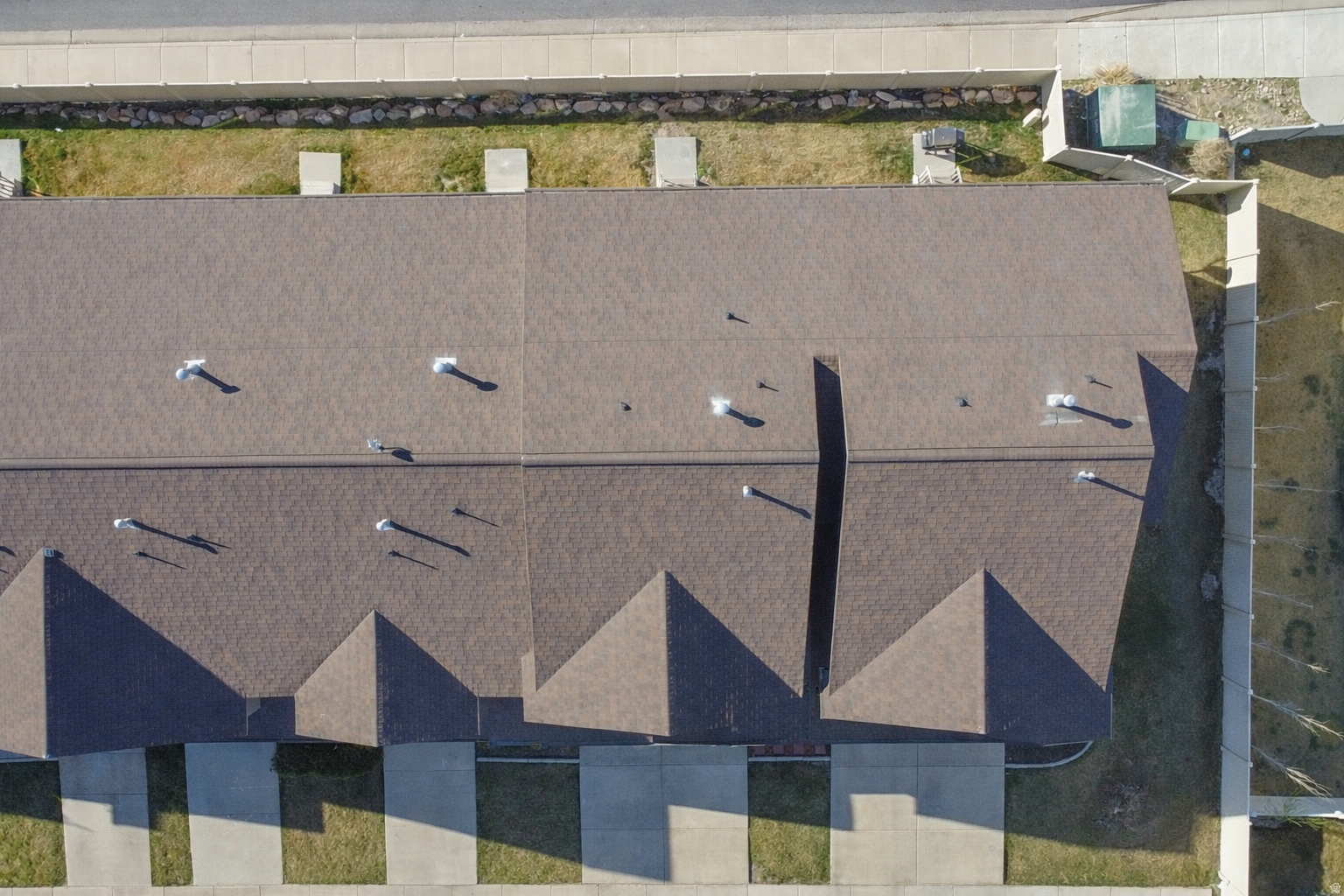 SARATOGA CHASE - Residential