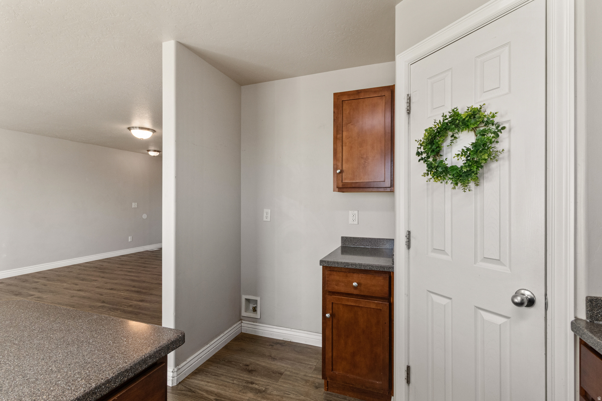 SARATOGA CHASE - Residential