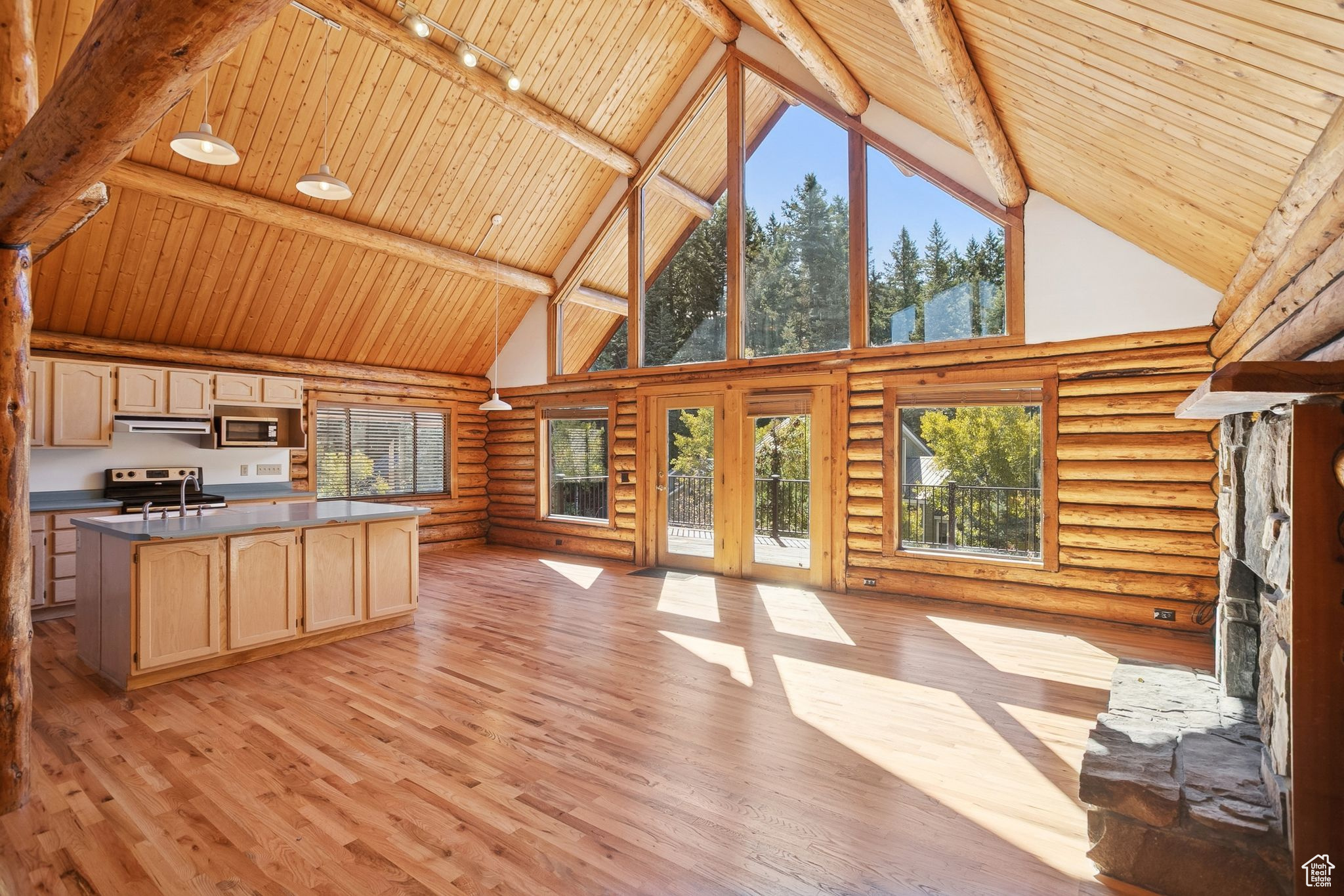 SUMMIT PARK SUB - Residential