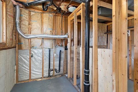 Tiny photo for 711 W 4300 S, Riverdale, UT 84405 (MLS # 2126610)