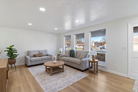 Tiny photo for 711 W 4300 S, Riverdale, UT 84405 (MLS # 2126610)