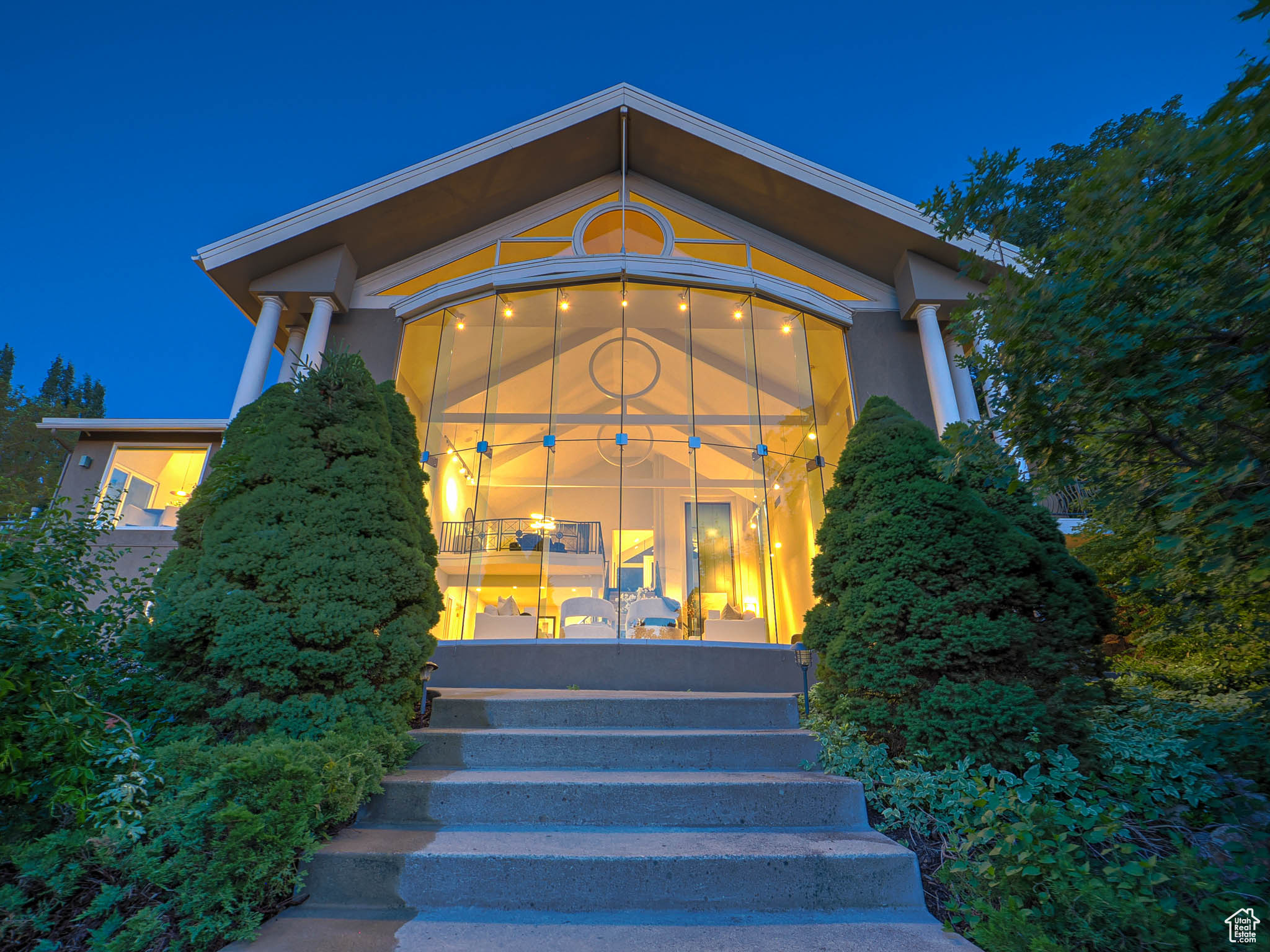 MT OLYMPUS COVE #12 - Residential