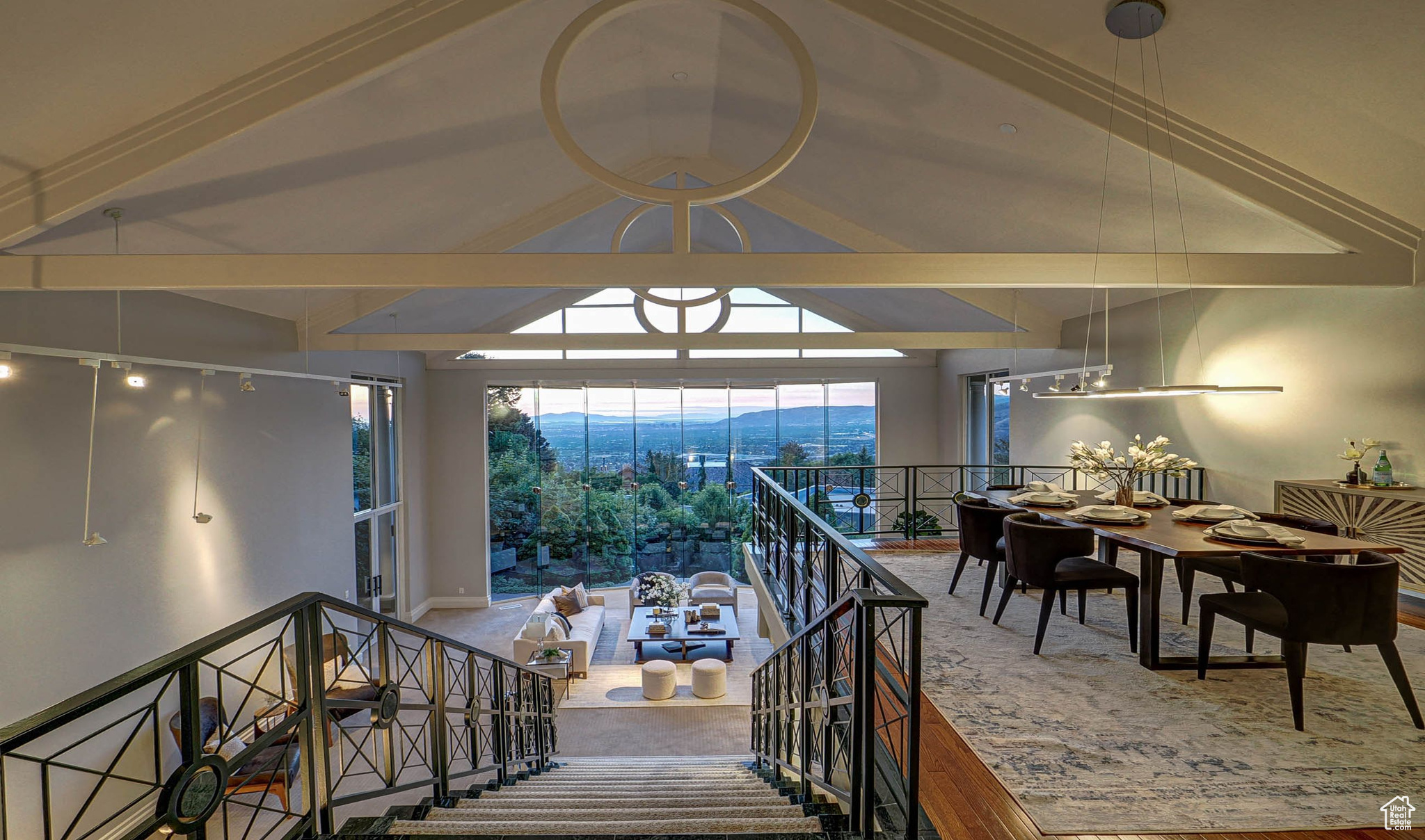 MT OLYMPUS COVE #12 - Residential