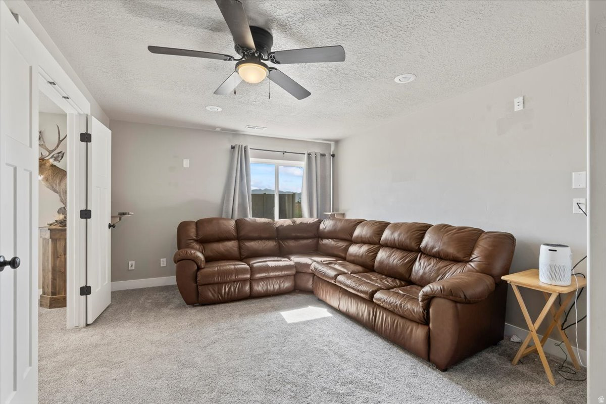 PARKSIDE ESTATES - Residential