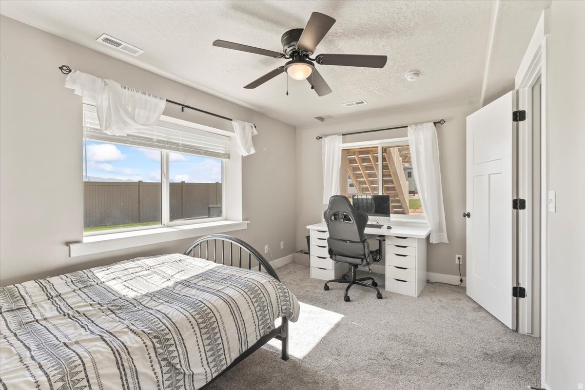 PARKSIDE ESTATES - Residential