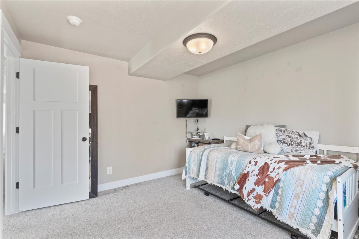 PARKSIDE ESTATES - Residential