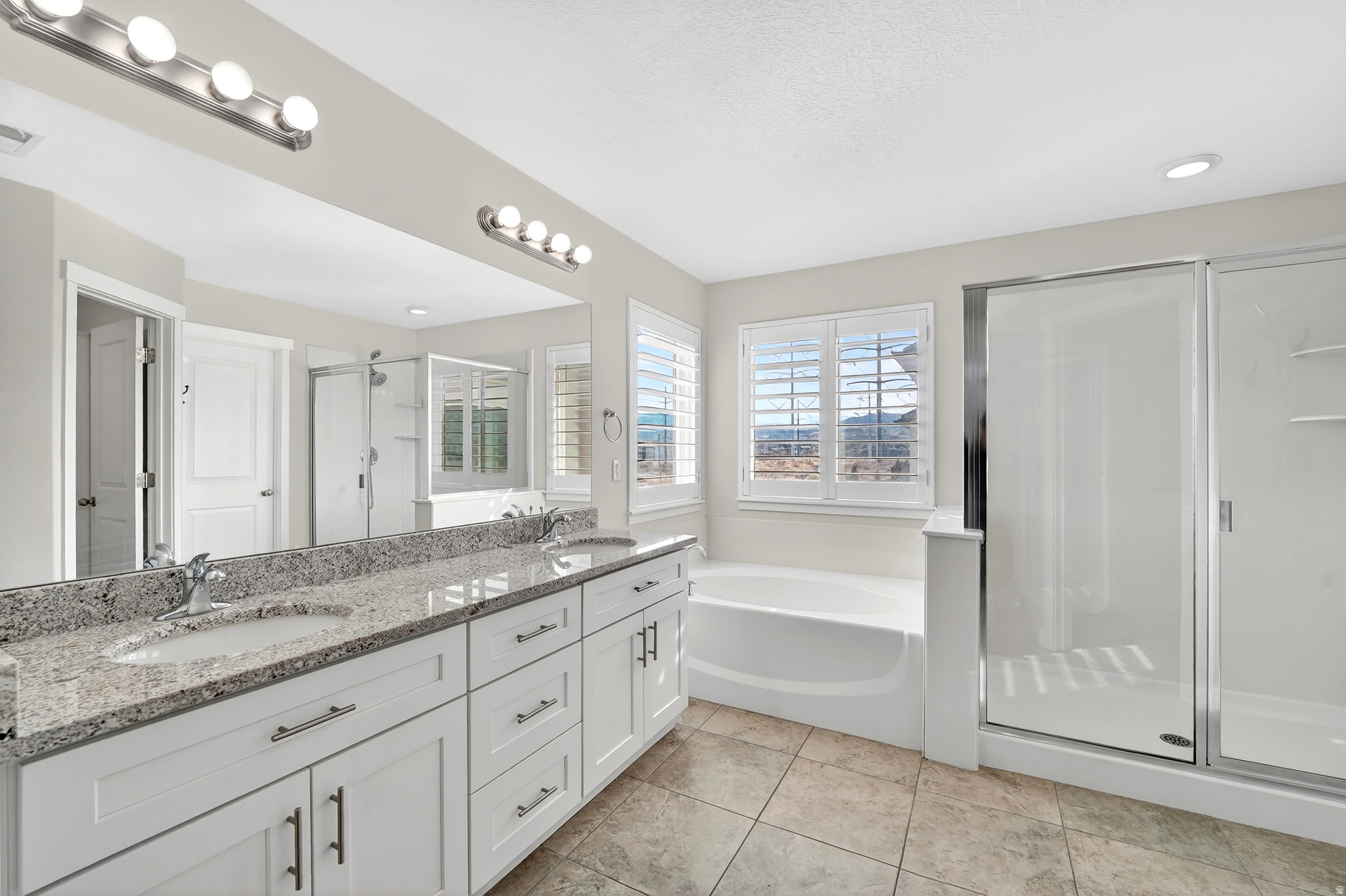 WESTGATE - Residential