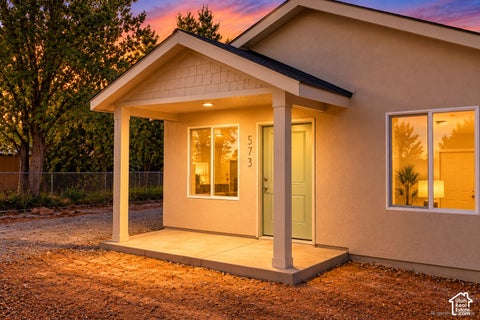 Tiny photo for 573 W CHAMBERLAIN DR, Kanab, UT 84741 (MLS # 2190834)
