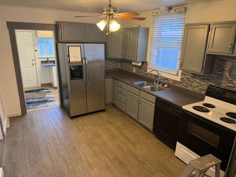 Tiny photo for 428 E 37 TH St S, South Ogden, UT 84403 (MLS # 2127215)