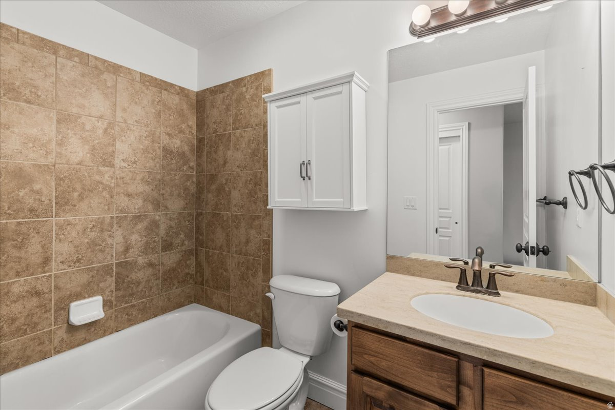 TOWNS AT IVORY HIGHLANDS - Residential