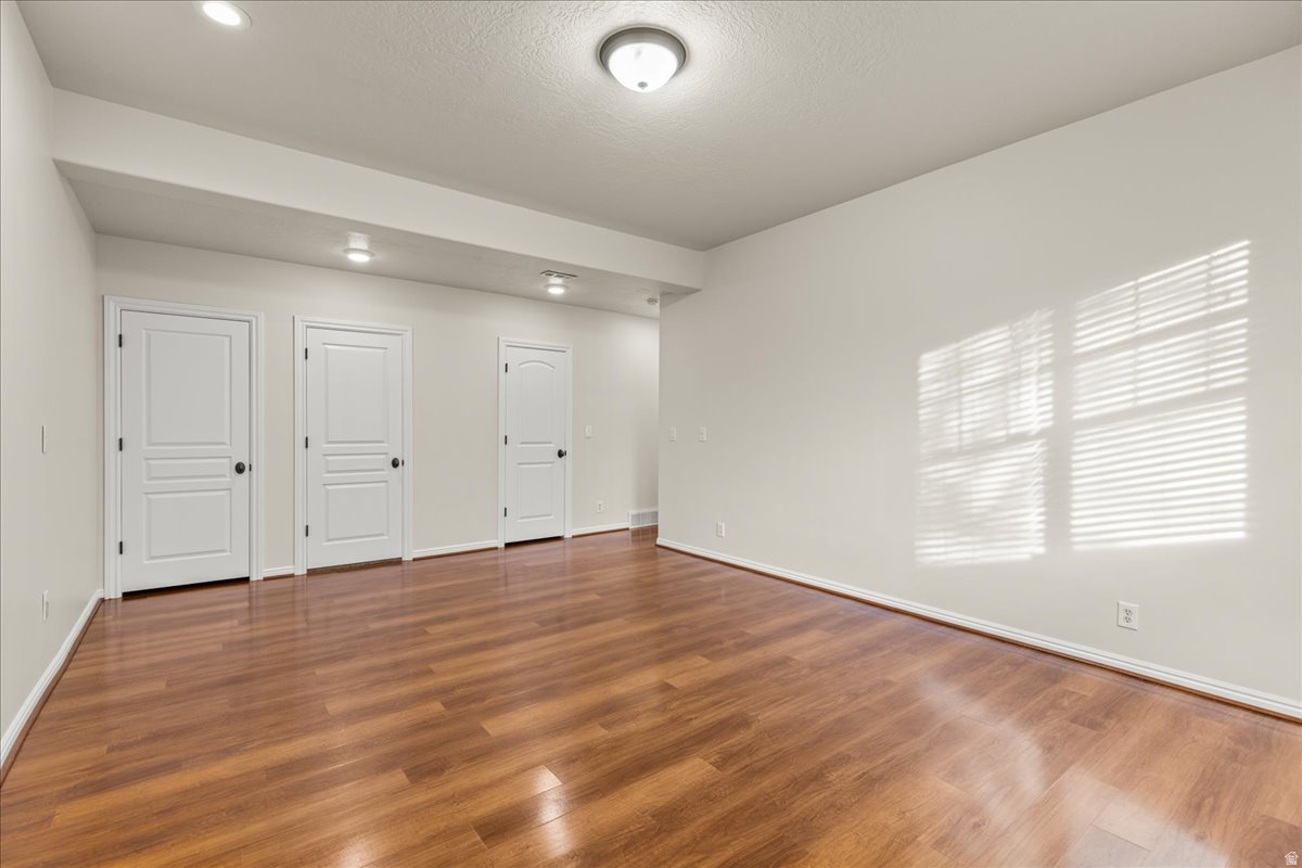 TOWNS AT IVORY HIGHLANDS - Residential