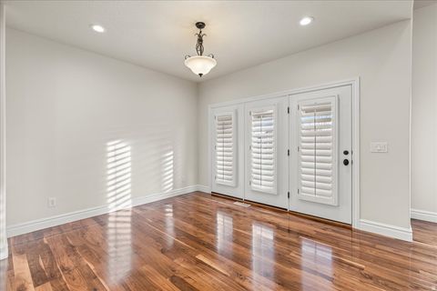 Tiny photo for 3127 W BALD MOUNTAIN DR, Taylorsville, UT 84129 (MLS # 2128013)