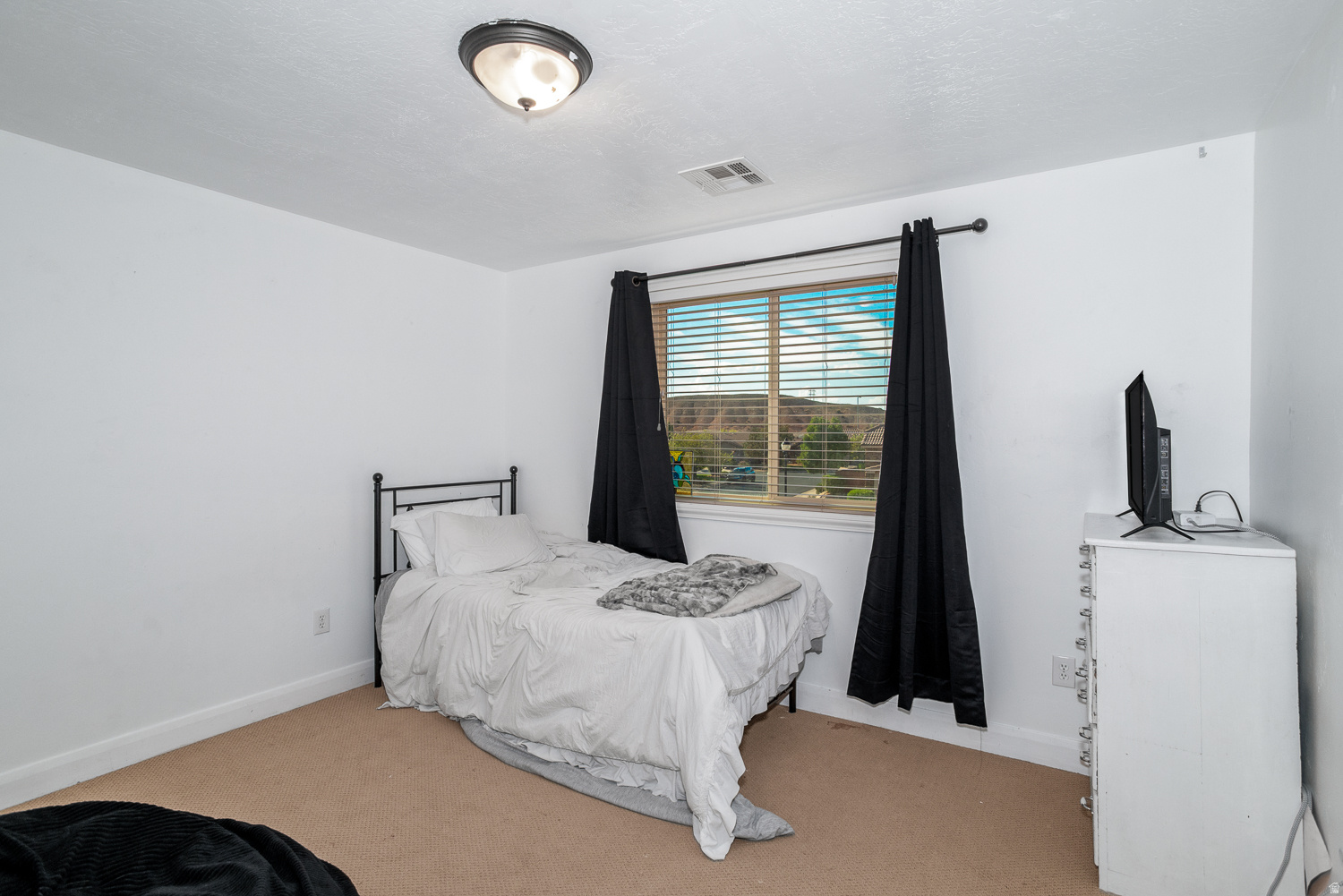 ESTATES AT HIDDEN VALLEY - Residential