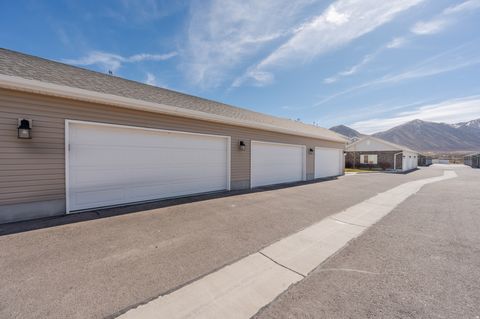 Tiny photo for 1648 N WESTVIEW LN, Salem, UT 84653 (MLS # 2143606)