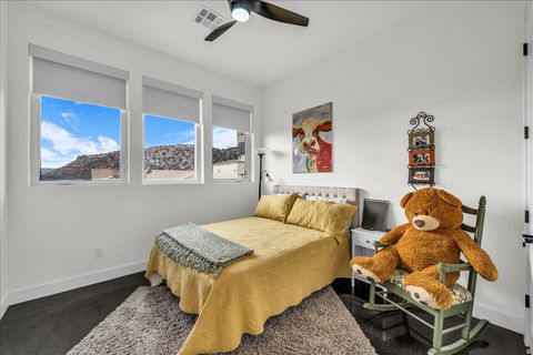 Tiny photo for 2906 N PURPLE SAGE RD, Apple Valley, UT 84737 (MLS # 2126327)