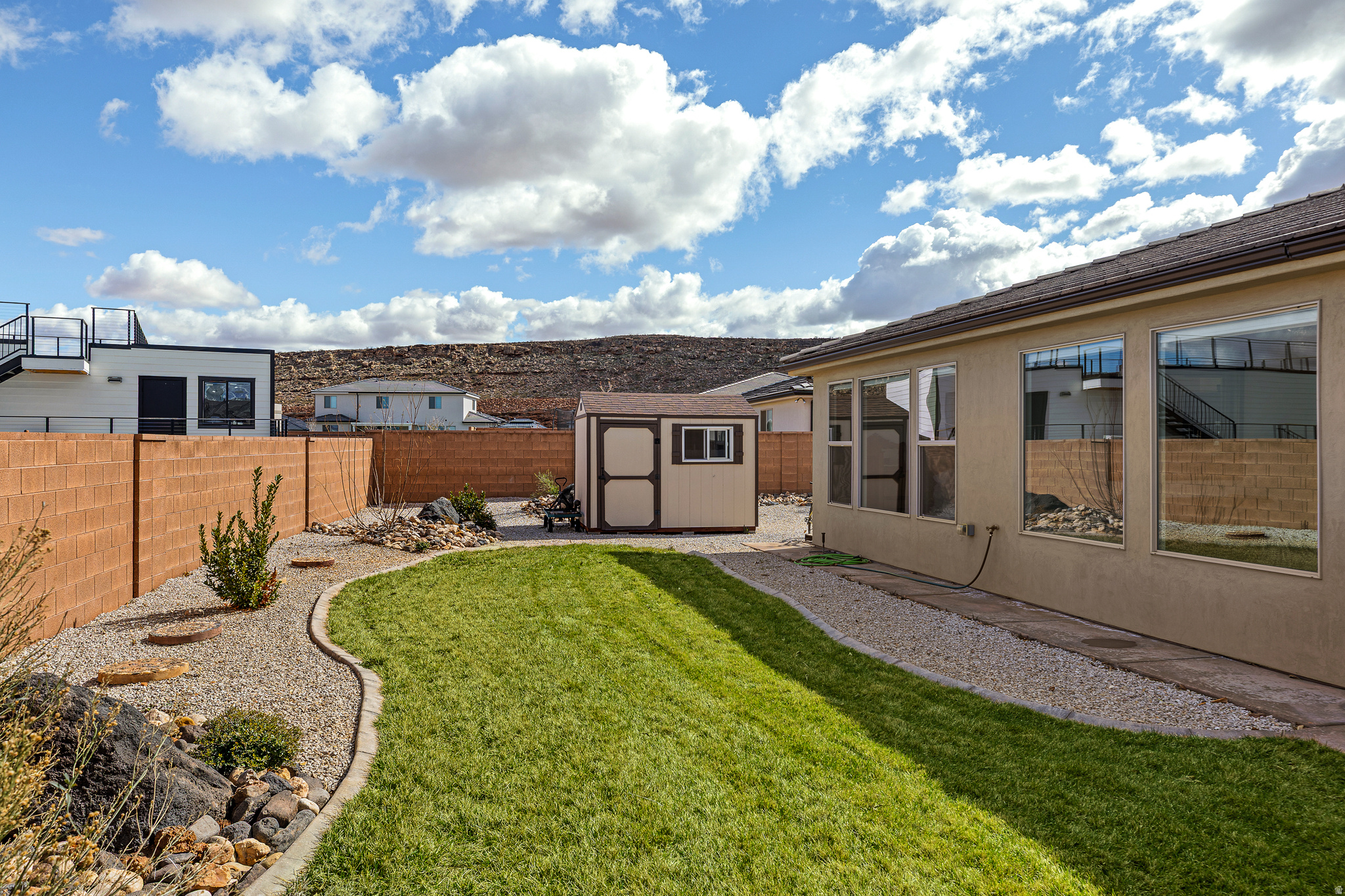 ROSEWOOD EST 5 - Residential