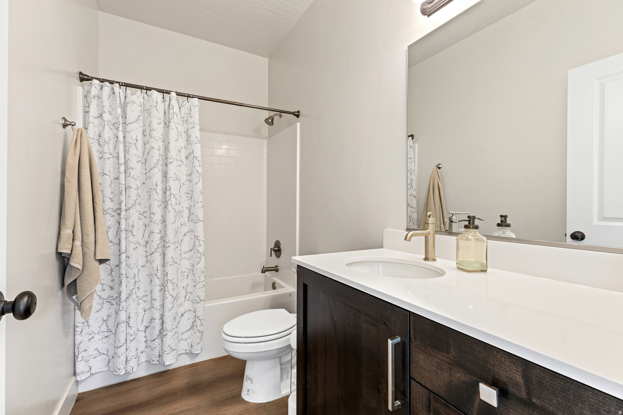 ROSEWOOD EST 5 - Residential