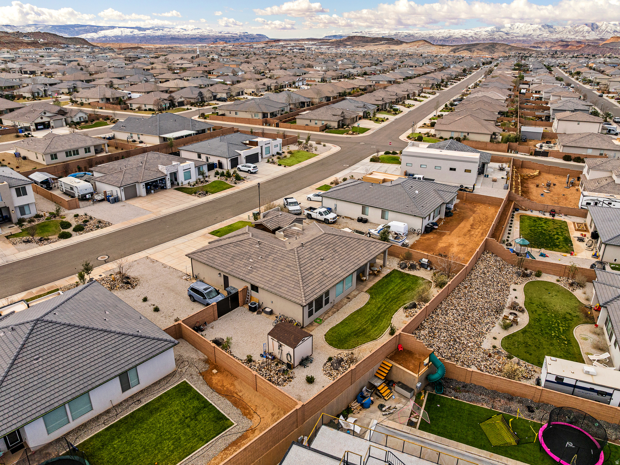 ROSEWOOD EST 5 - Residential