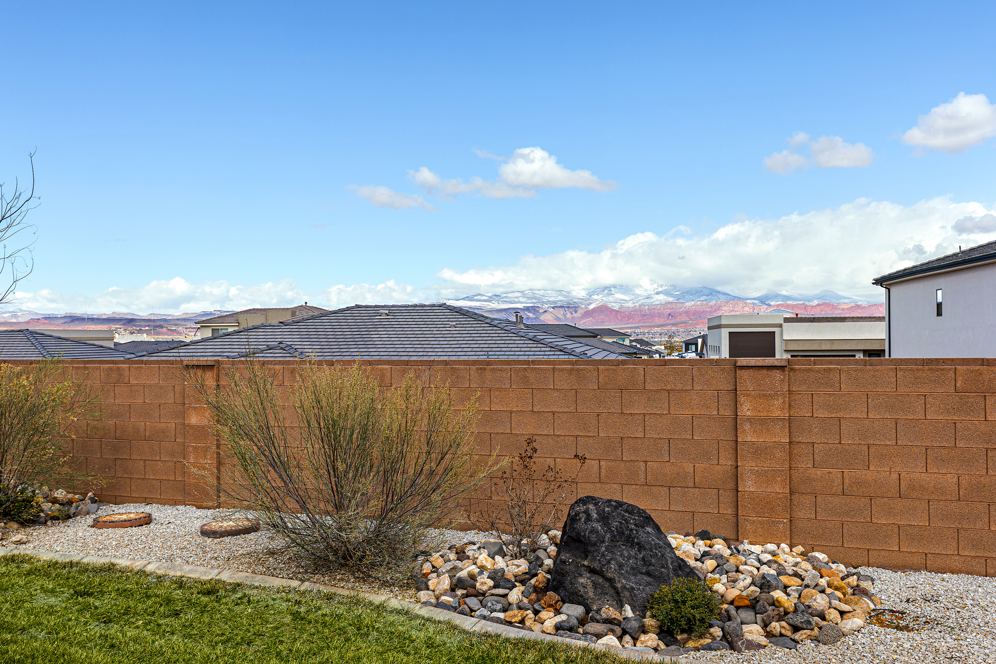 ROSEWOOD EST 5 - Residential