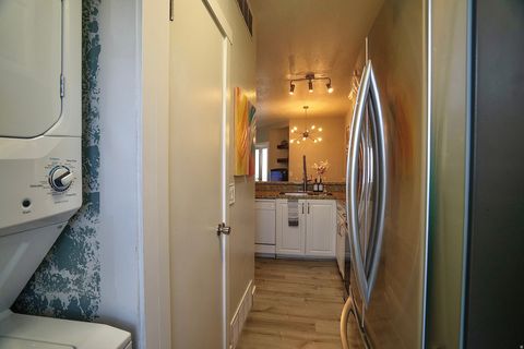 Tiny photo for 5338 S BEACON HILL CIR W #181, Salt Lake City, UT 84123 (MLS # 2140194)