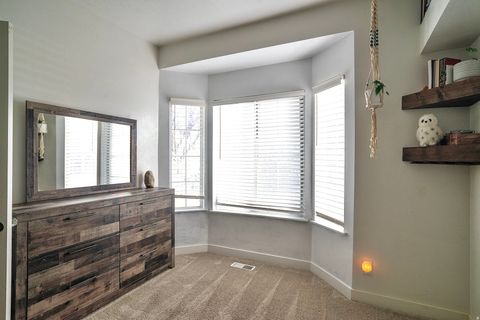 Tiny photo for 5338 S BEACON HILL CIR W #181, Salt Lake City, UT 84123 (MLS # 2140194)