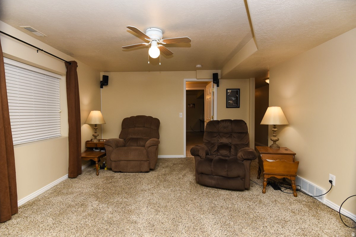 LITTLE RENO ESTATES - Residential