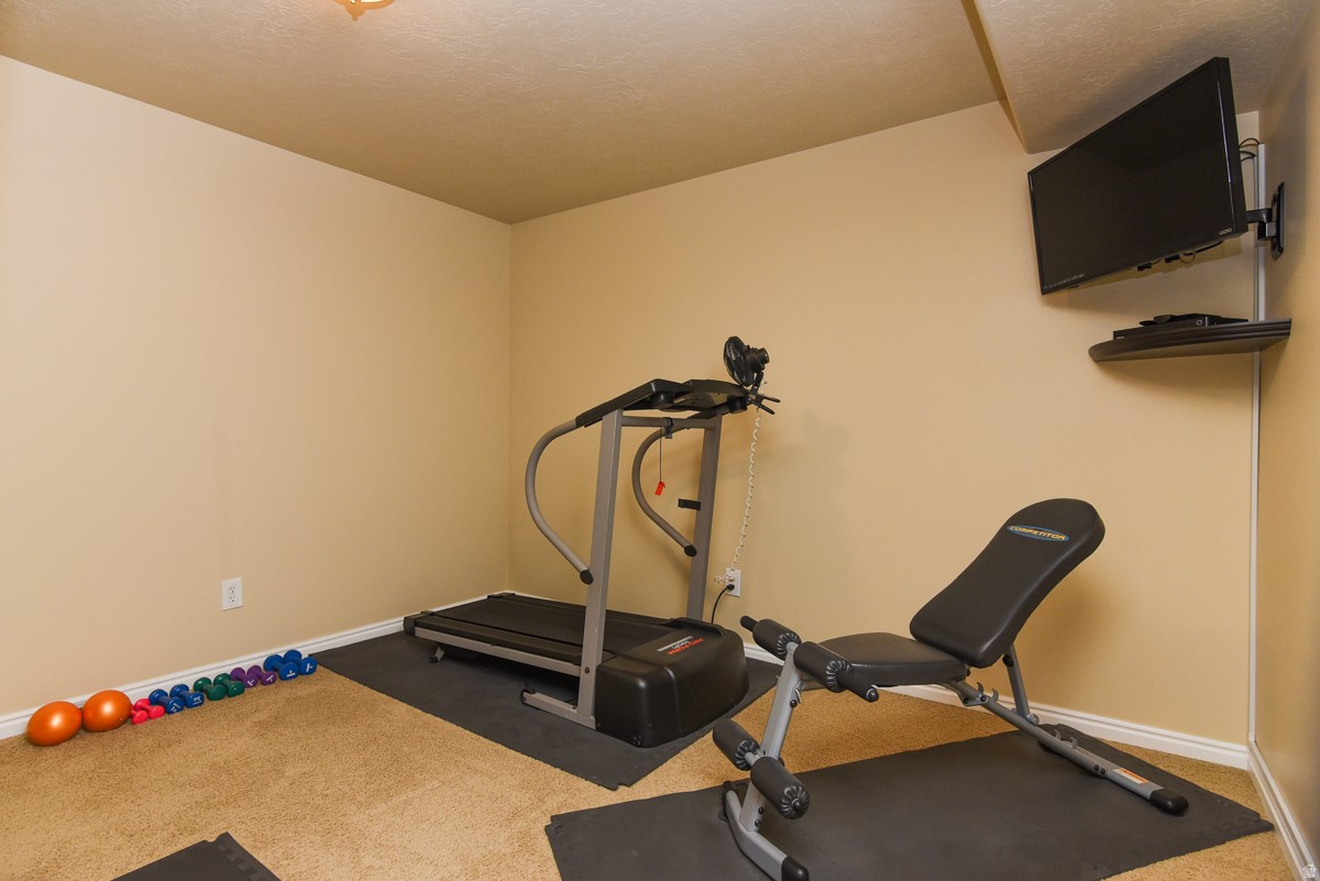 LITTLE RENO ESTATES - Residential