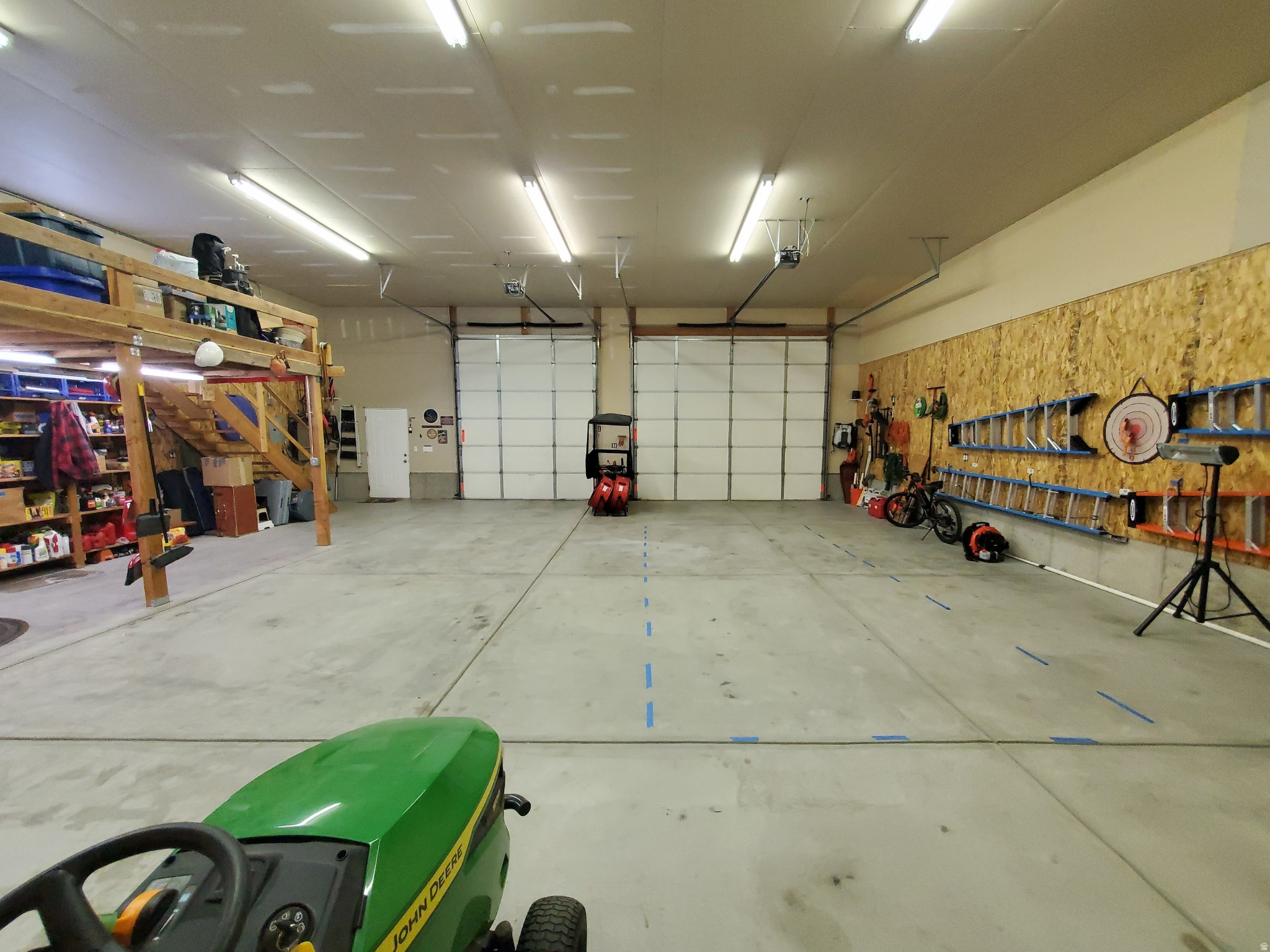 LITTLE RENO ESTATES - Residential