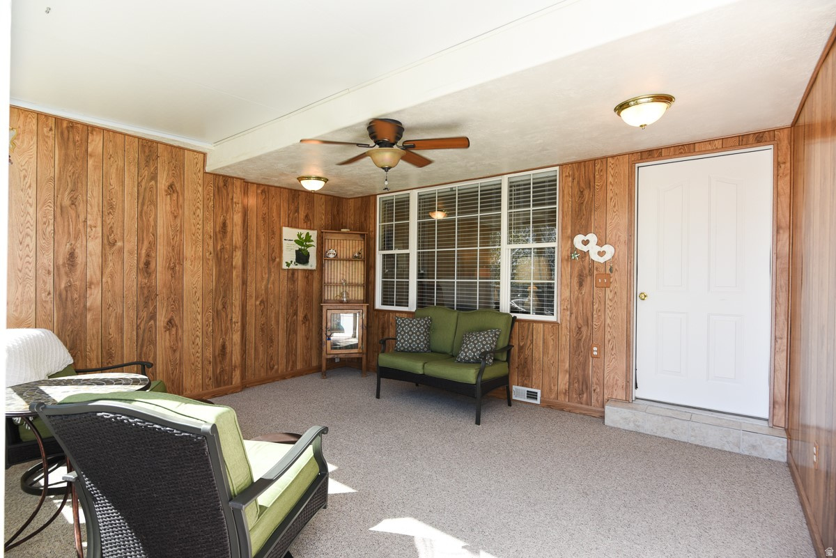 LITTLE RENO ESTATES - Residential