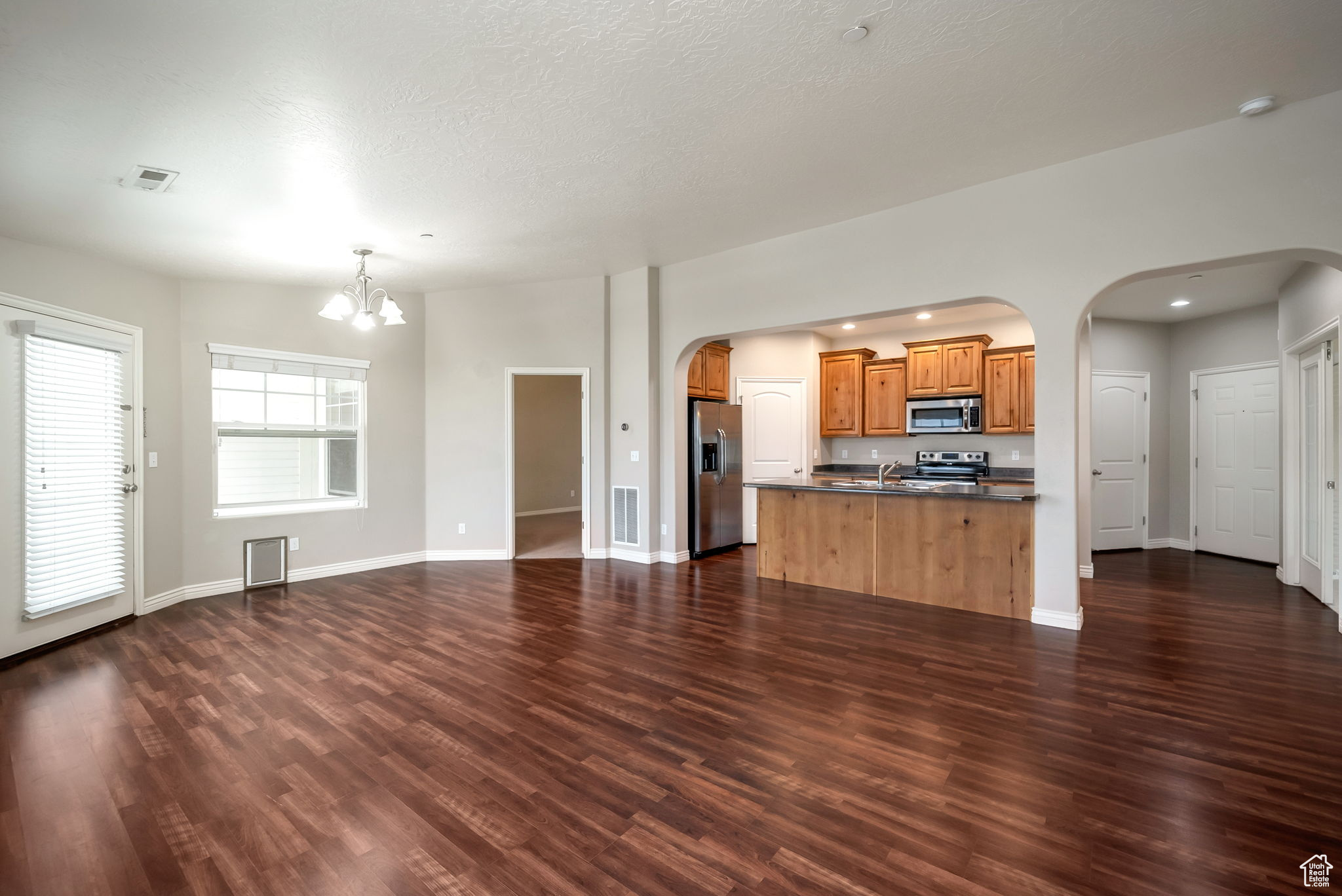 DAYBREAK - Residential