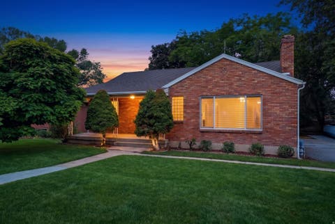 Tiny photo for 3916 S 2700 E, Salt Lake City, UT 84124 (MLS # 2172213)