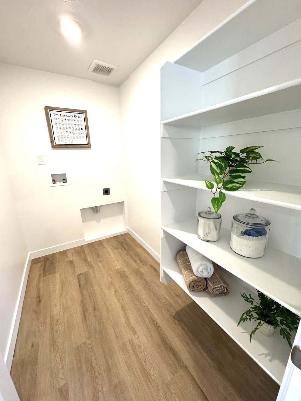 INVERNESS - Residential Lease