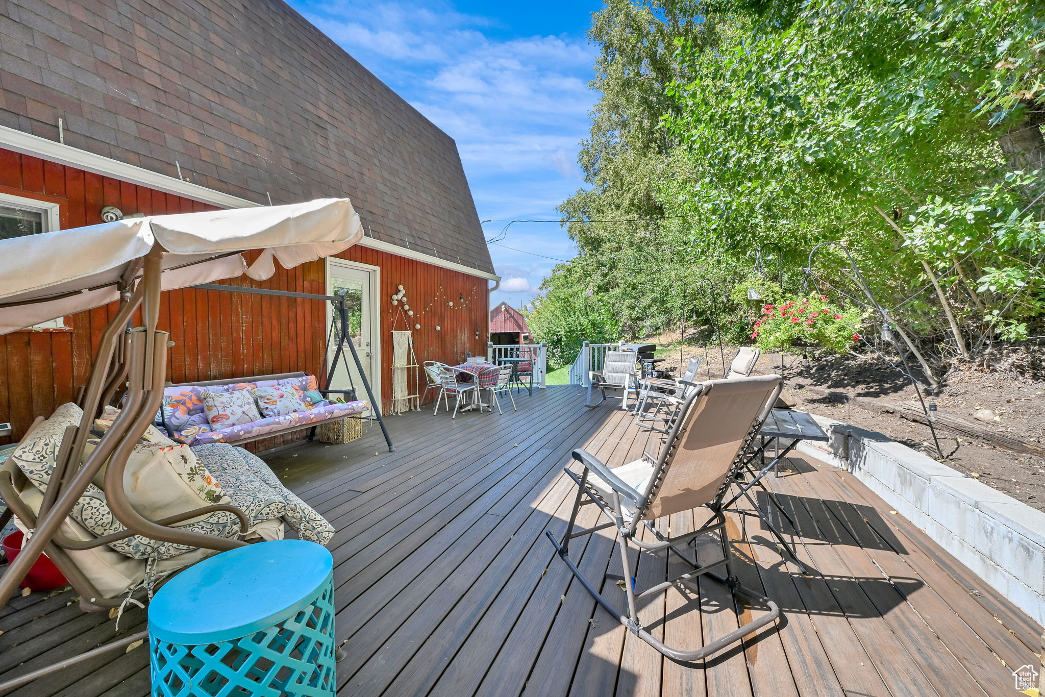 FOREST HILLS - Residential