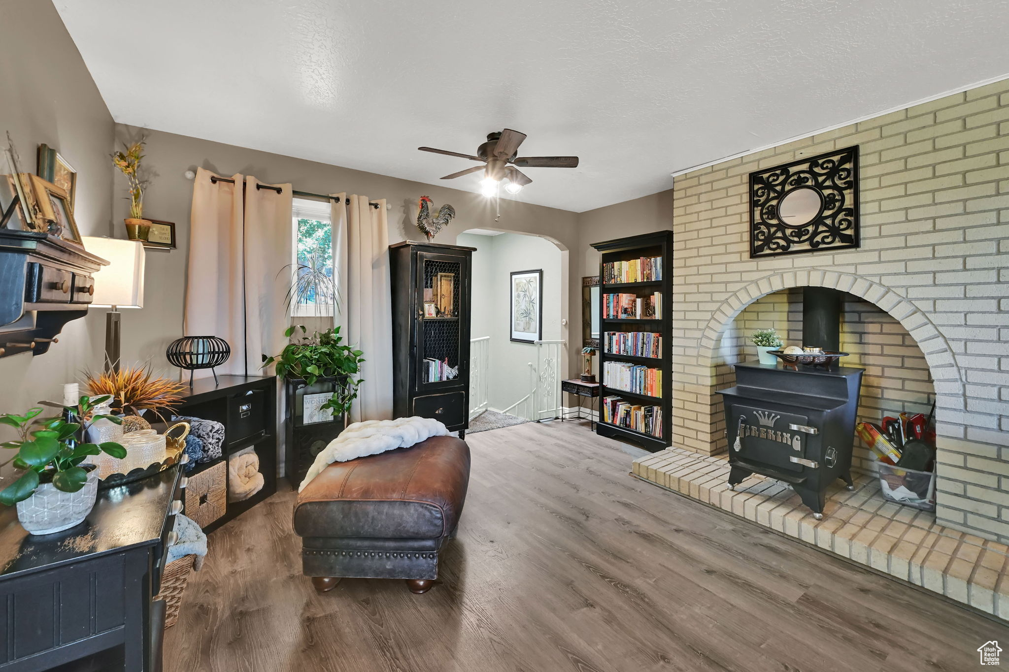 FOREST HILLS - Residential