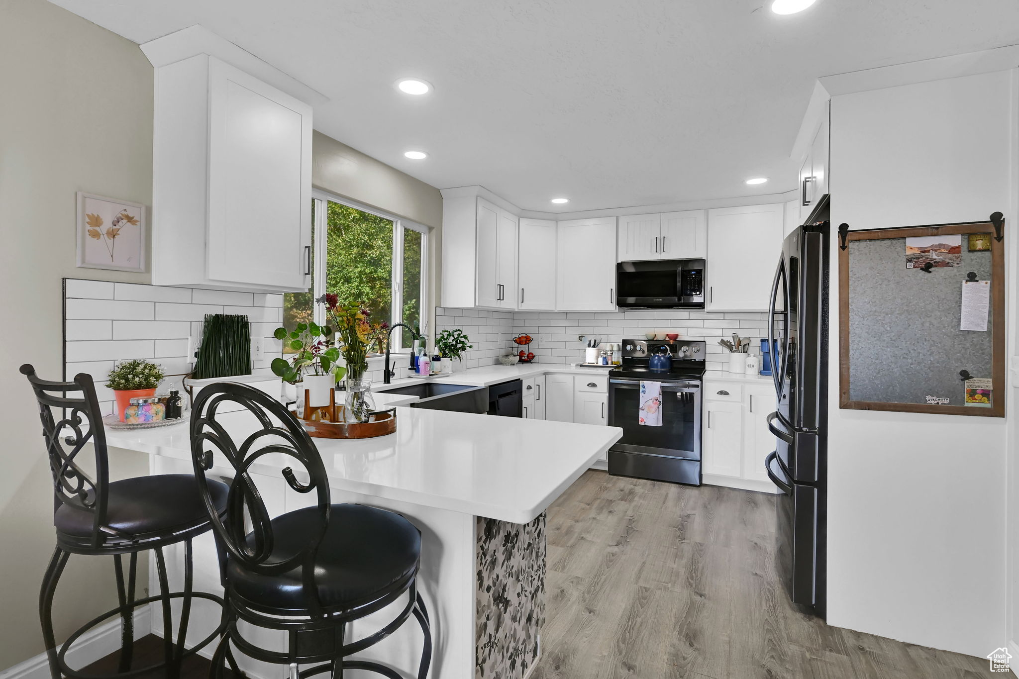 FOREST HILLS - Residential